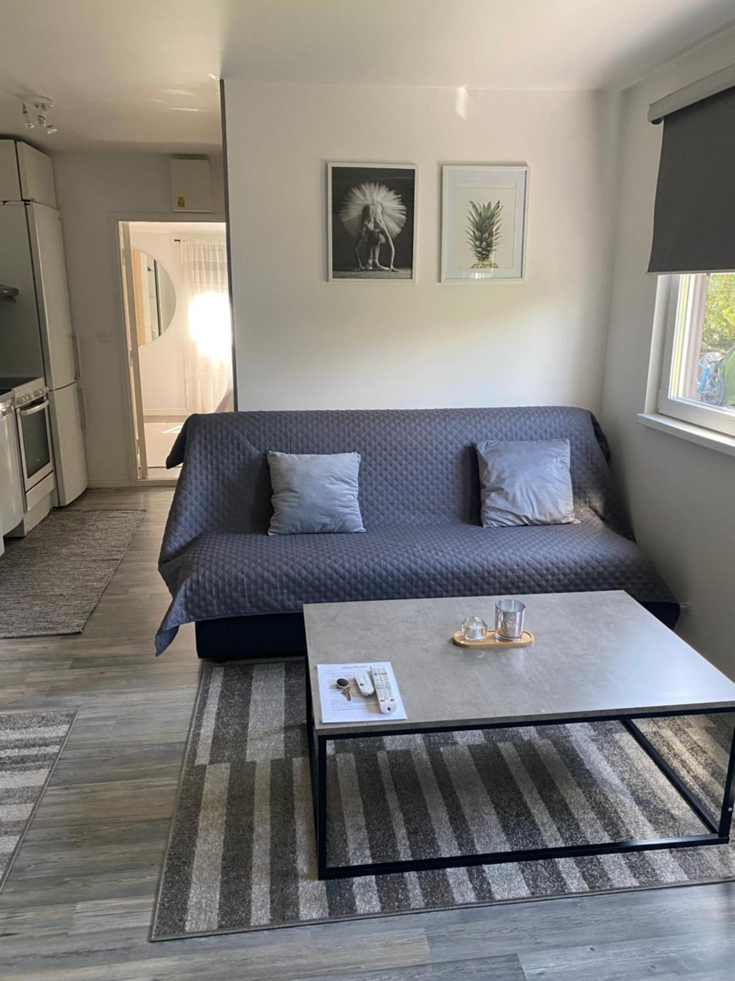 Videdal Apartment 2 Rooms - Own Entrance & Free Parking Malmo Exterior photo